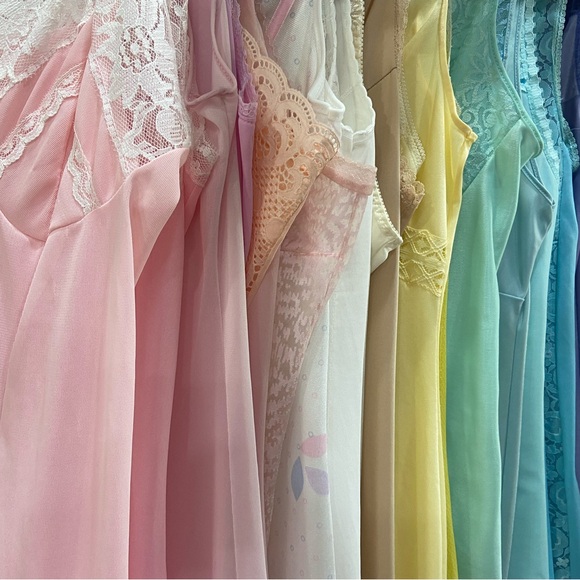 1st Live Show 9/18/25 @7:00 PM Vintage Lingerie 60s Euro Full Slips & Half Slips - Picture 1 of 1